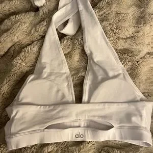 ALO Yoga | Tops | Alosoft Switch It Up Bra | Poshmark
